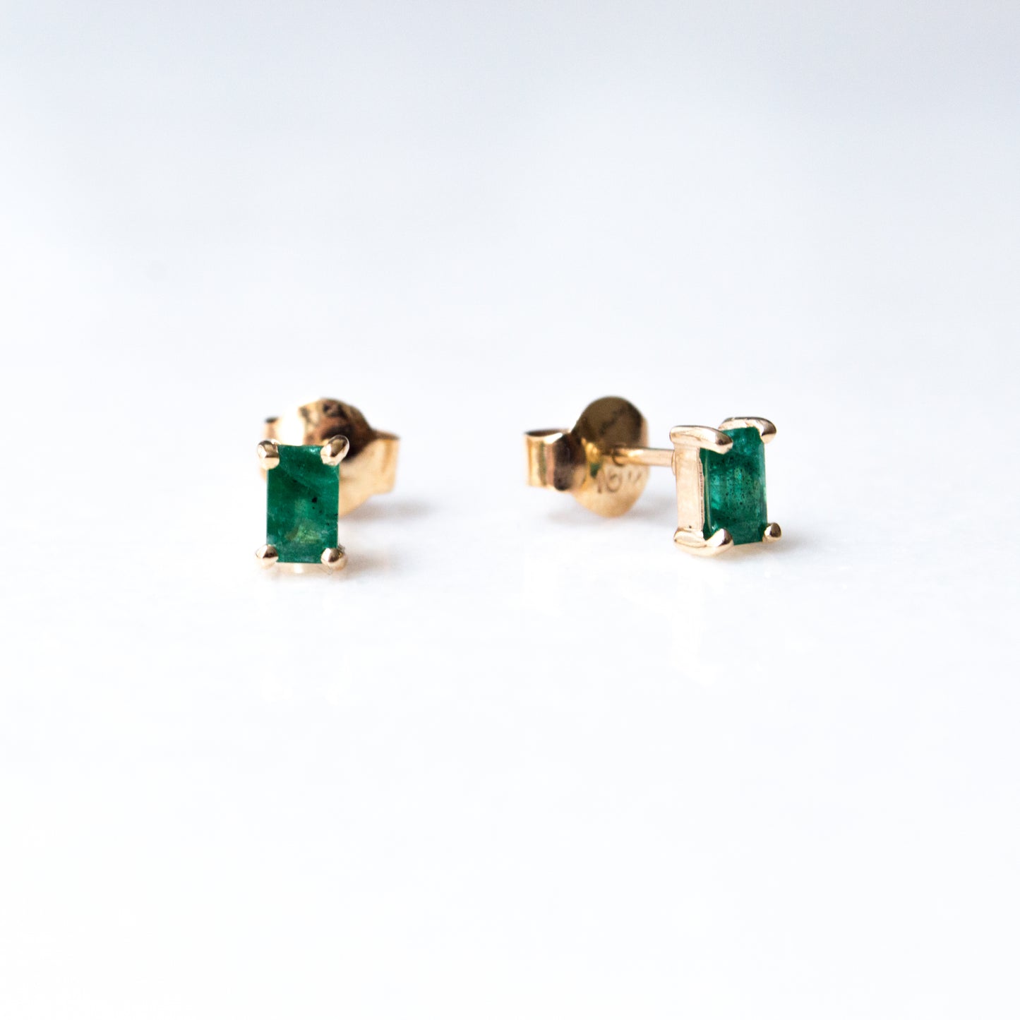 Aretes Esmeralda Baguette