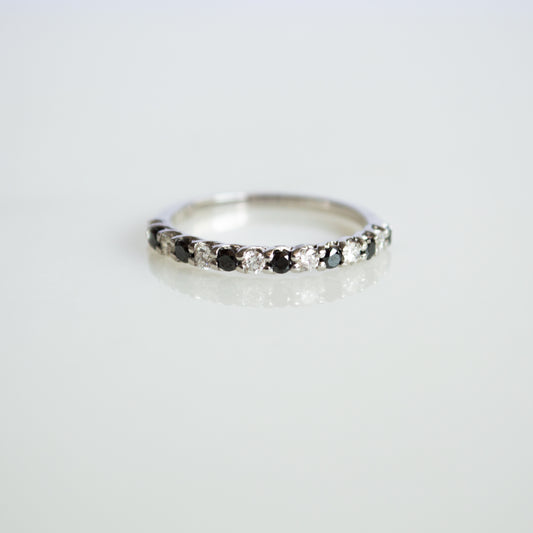 Media Churumbela de Diamantes Negros y Blancos